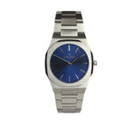 Reloj plateado con 2 manecillas y dial azul